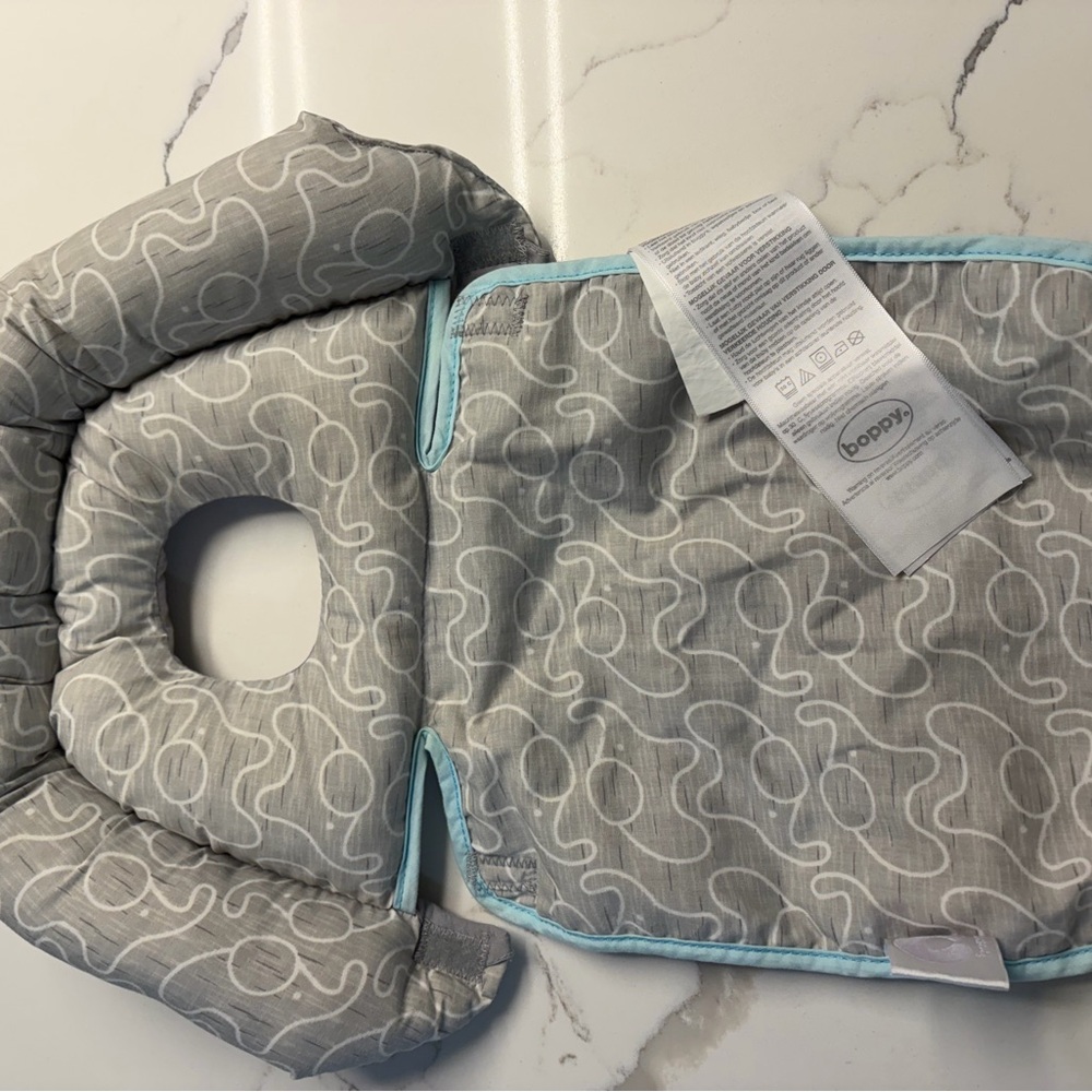 Boppy Gray Printed Infant Head Support with Blue Trim - Picture 2 of 3